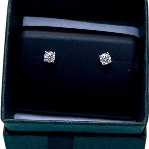 🆕 .25 ct Luxury Moissanite Earrings sterling silver